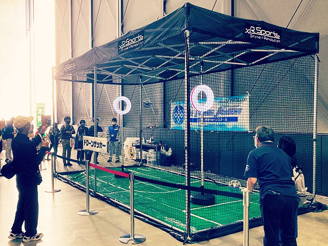 ドローンサッカーイメージ